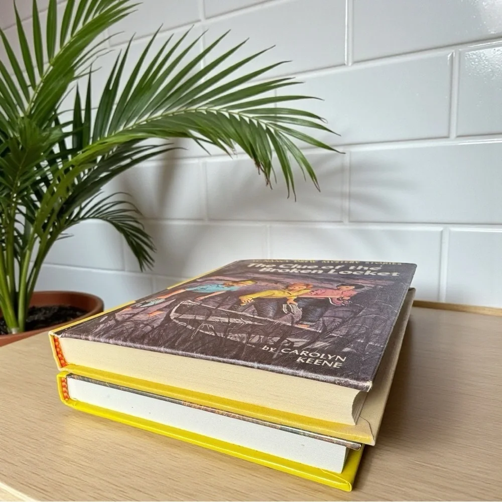 Nancy Drew Mystery Stories – Hardcover Book Duo (Vintage Style)